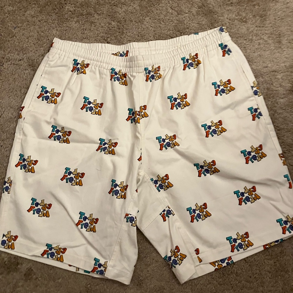 RARE Teddy Fresh White Shorts with Colorful Graphics.